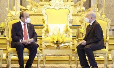 Il presidente vietnamita visita la Cambogia e incontra re Norodom Sihamoni