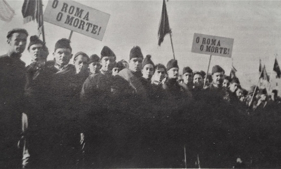 Reduci o nostalgici?