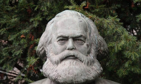 Crisi di sovrapproduzione, guerre imperialiste e derive bonapartiste: che fare? Con Renato Caputo