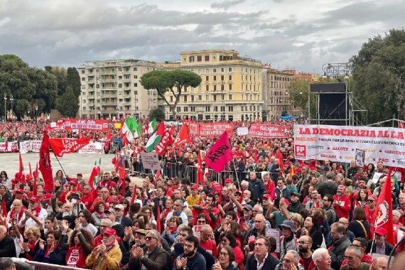 Manifestazione CGIL riuscita ma non basta