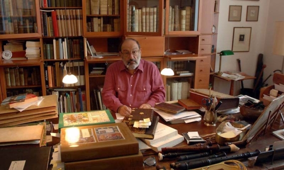 Dieci anni dopo, Eco “risponde” ancora. L’ intervista “impossibile”