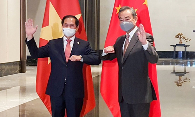 Vietnam e Cina collaborano contro la pandemia e per la risoluzione delle dispute