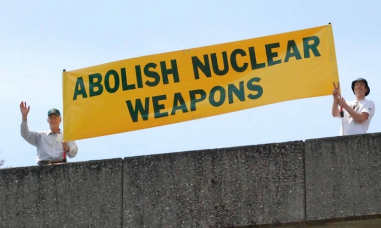 Per la proibizione delle armi nucleari