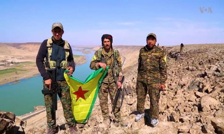 Raqqa: cade il Califfo, si apre il conflitto coi curdi