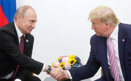 Tutte le dinamiche nascoste del summit fra Trump e Putin: videointervista a Fiammetta Cucurnia